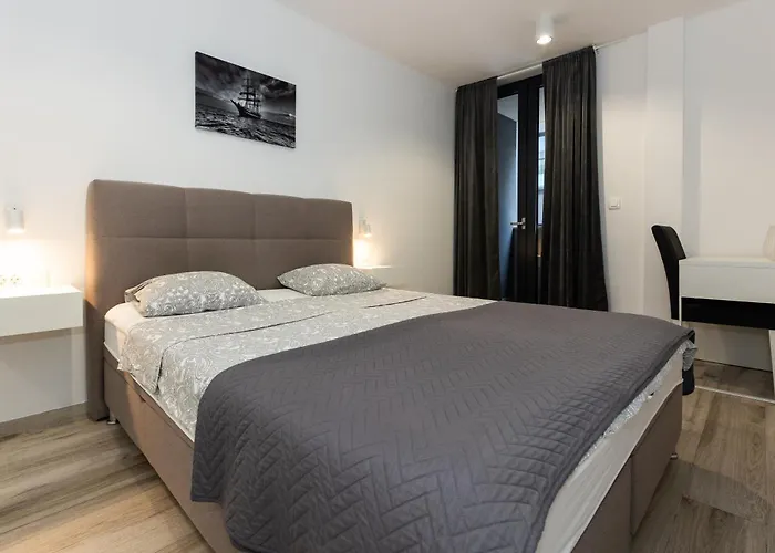 Apartment Ro-Ma City Center